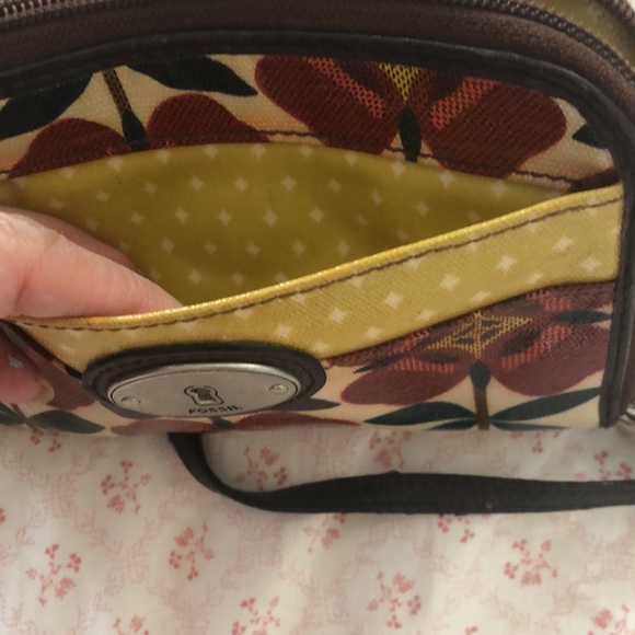 CLEARANCE!!!!!!Vintage Wristlet wallet - Picture 7 of 10